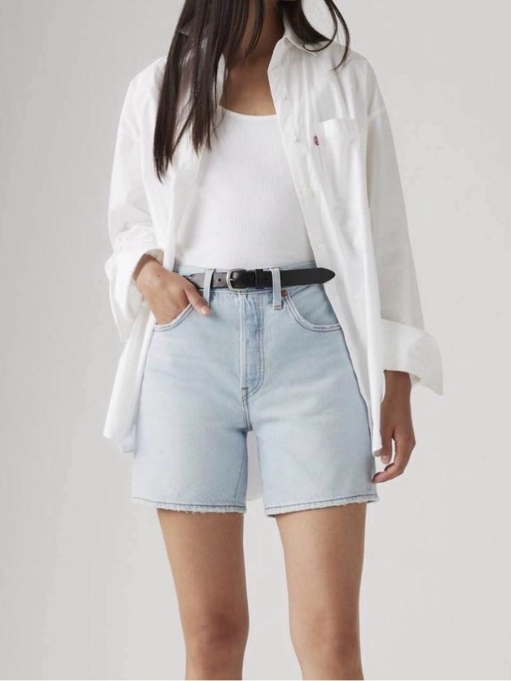 NWT Levi’s 501 Lightweight Mid Thigh Denim Shorts Size 27